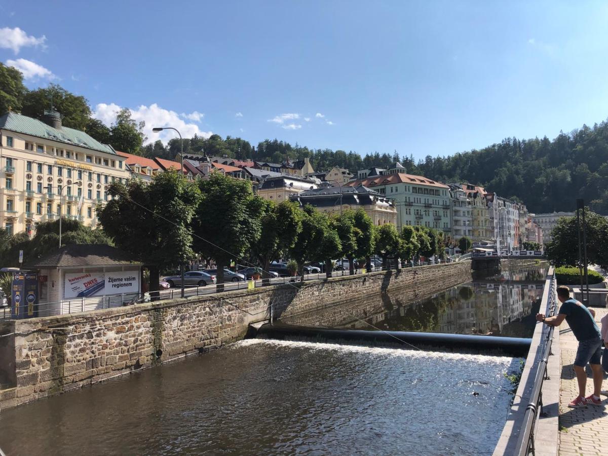 Appartamento Bella Vista Collonade Karlovy Vary Esterno foto